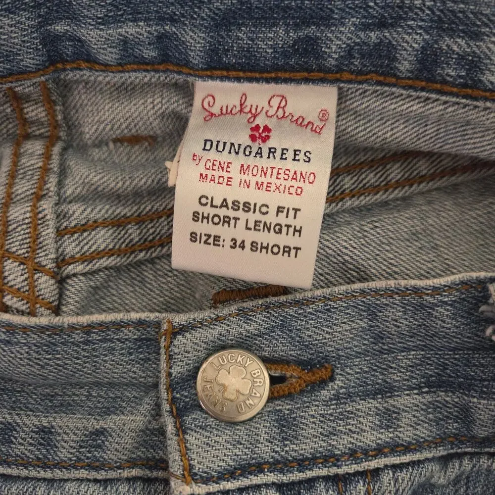 Lucky Brand Dungarees Sz 34 Short Classic Fit Distressed Light Blue Denim Jeans